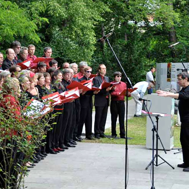 Auf dem Friedhof der Märzgefallenen
